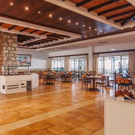 Apartmanhotel Atlantica Akteon 4*