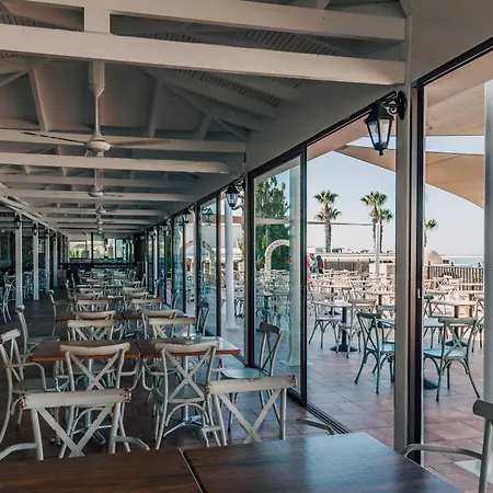 Atlantica Akteon Aparthotel 4*
