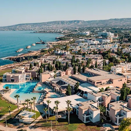 Atlantica Akteon Aparthotel
