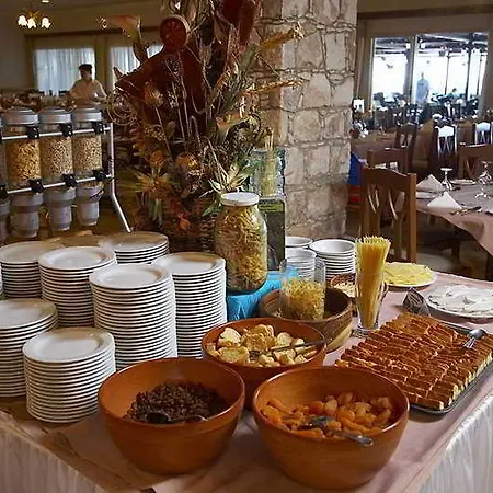 Atlantica Akteon Aparthotel